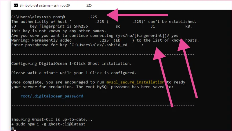 Símbolo de sistema en fondo negro con conexión ssh al droplet de Ghost CMS.